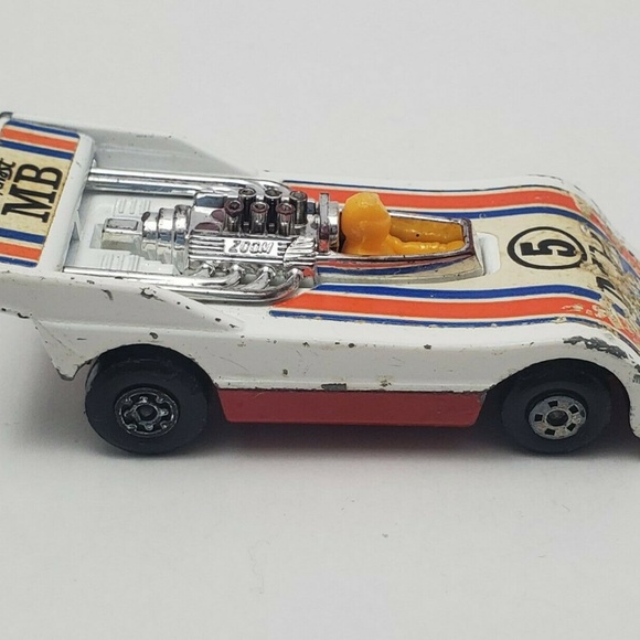 Matchbox N°56 - HI- TAILER 1974 WHITE - Picture 2 of 6